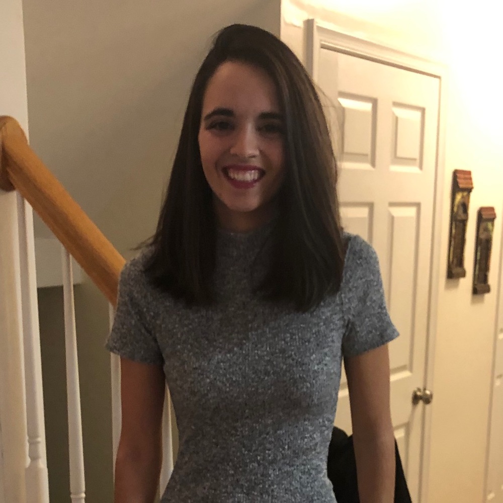 Meet your Posher, Gabriela